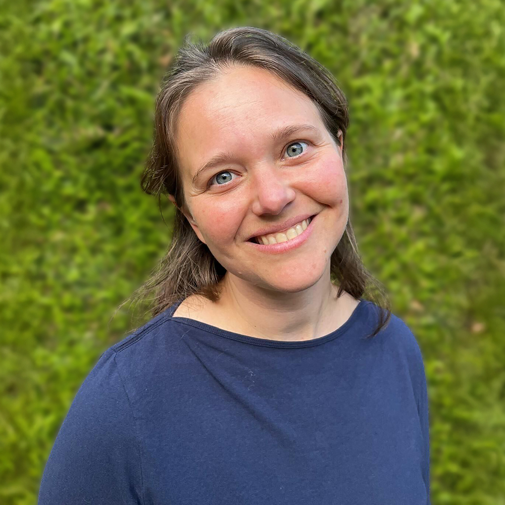 Tia Hobson headshot